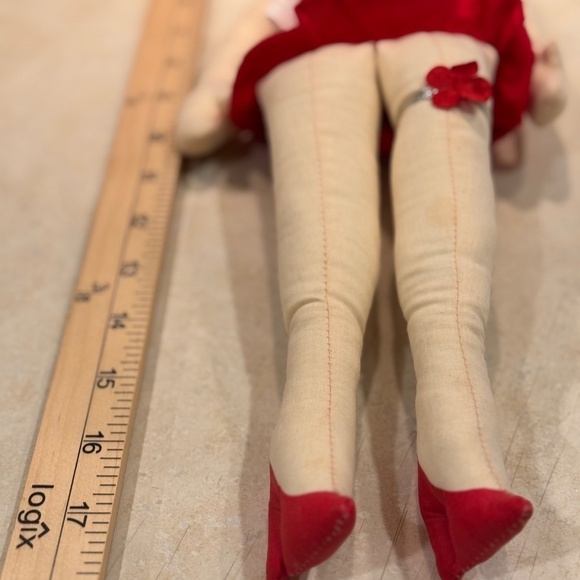 Vintage 1983 Betty Boop 17 Inch Cloth Doll - Picture 4 of 6